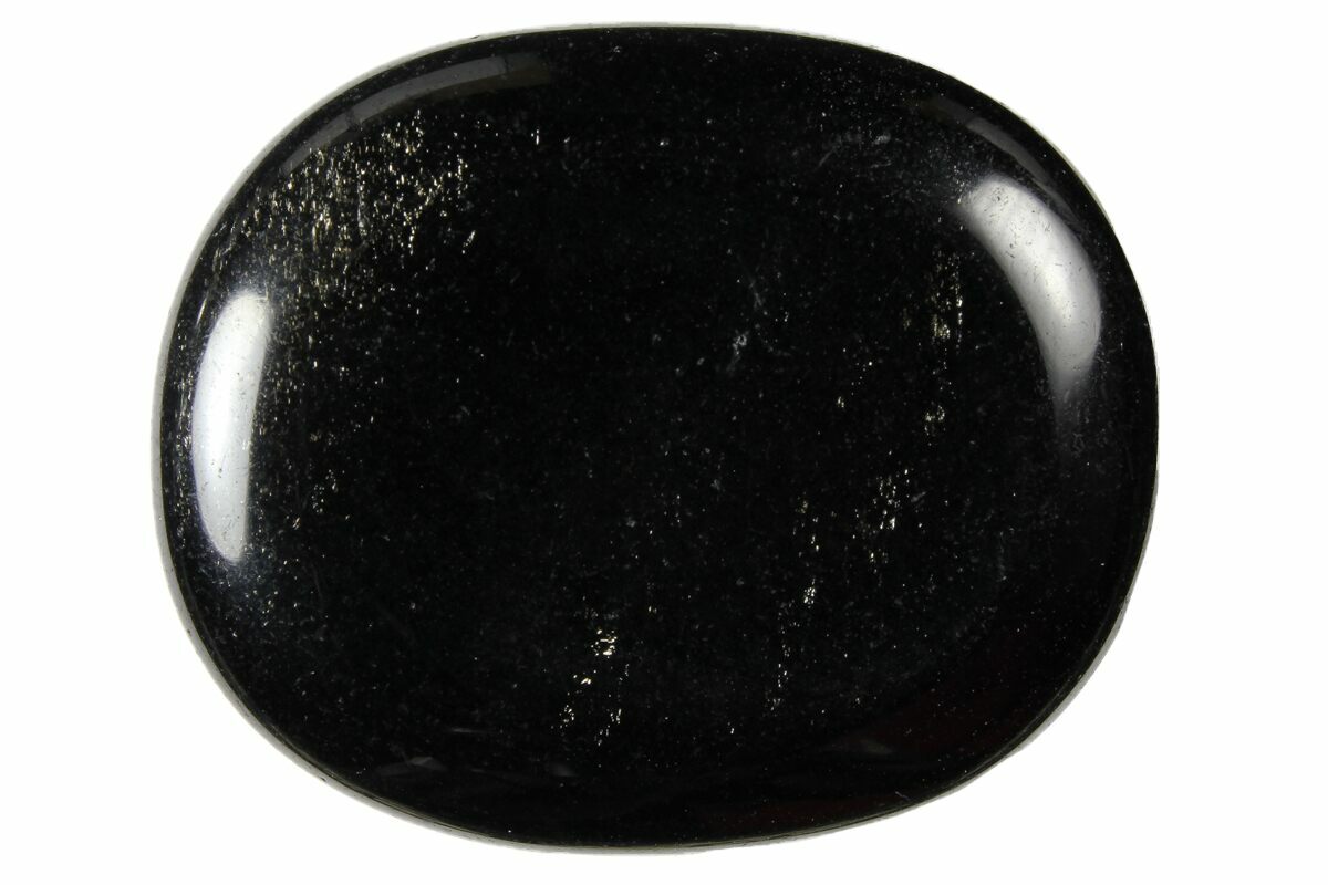 Черный камень черной воде. Черный Оникс обсидиан. Чёрный обсидиан камень. Иризирующий обсидиан. Обсидиан ограненный.